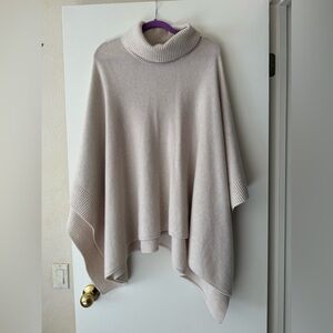 TONET Cashmere poncho style sweater! 😍